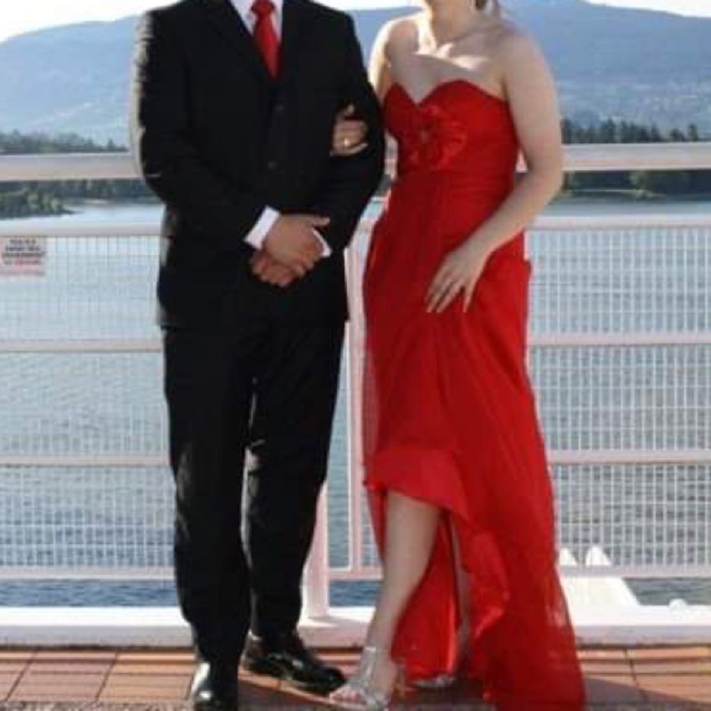 Beautiful red prom dress, strapless, floor length